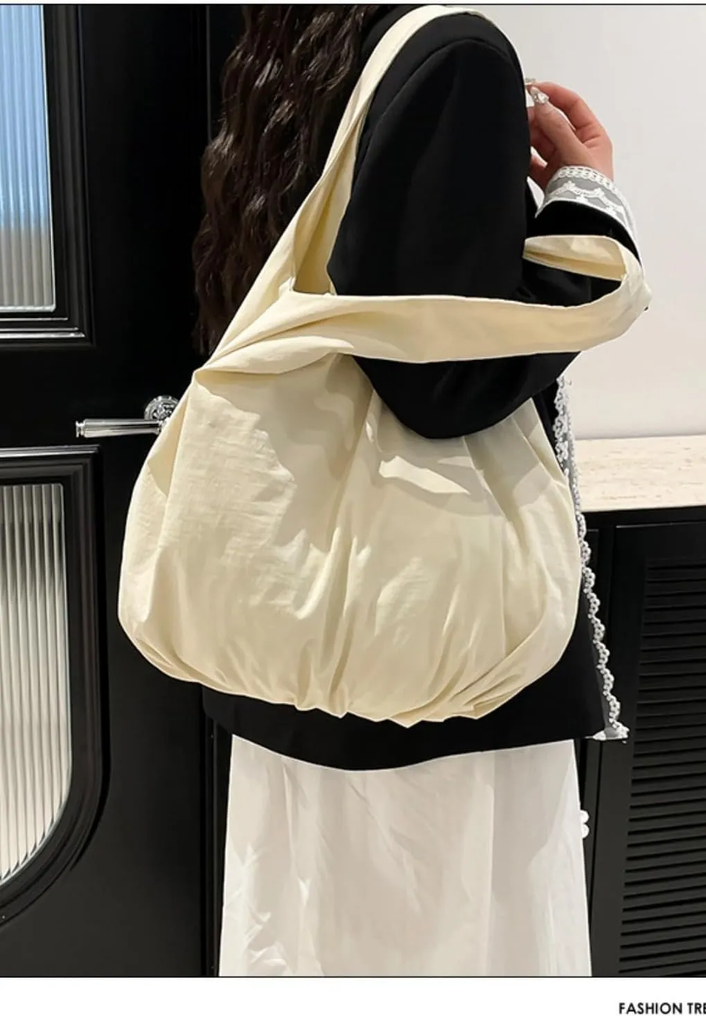 Obosoyo Slouchy Tote Bag Women 2025 Light Large Casual Shoulder Bag Pleated Bottom Bag Purse Work Commute Shopping
