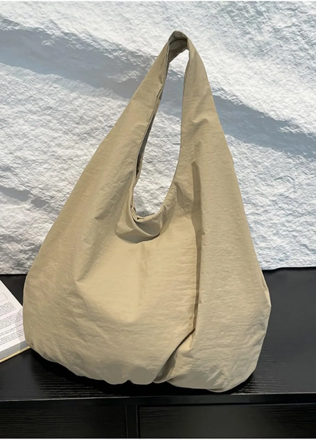 Obosoyo Slouchy Tote Bag Women 2025 Light Large Casual Shoulder Bag Pleated Bottom Bag Purse Work Commute Shopping
