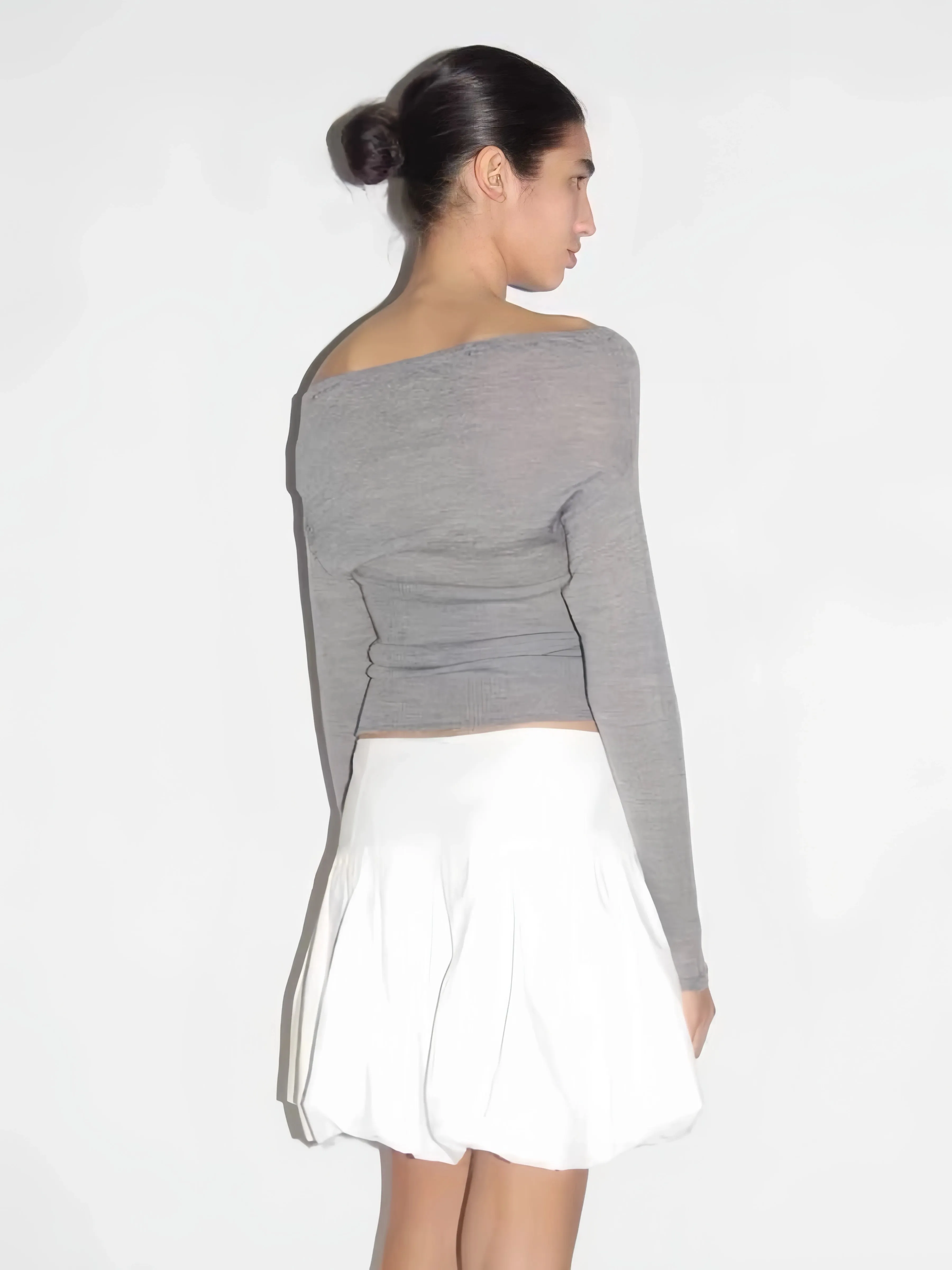 Paloma Wool One-line Neckline Off-the-shoulder Long-sleeved Slim-Fit Sweater