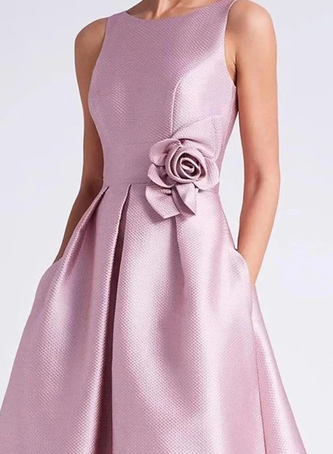 Satin Prom Dresses 2025 Tea Length Boat Neck Satin Formal Gown A Line Mother of Bride Dresses with Pockets