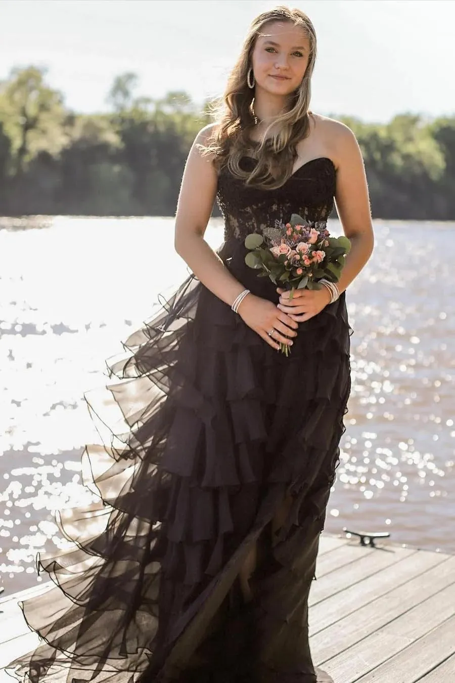 Strapless Ruffles Corset Prom Dresses 2025 for Women Lace Tiered Chiffon Long Formal Evening Gown with Slit WO066