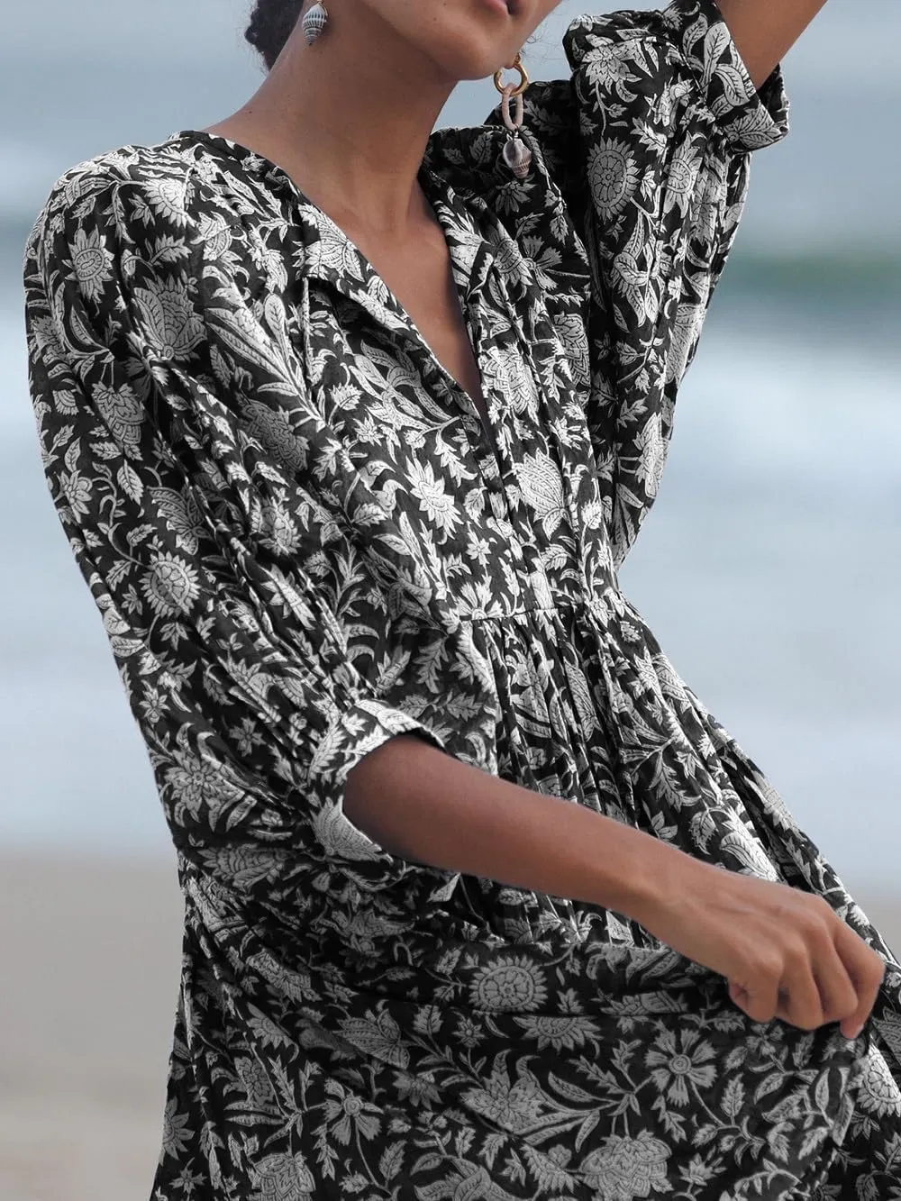 Women Bohemian Floral Short Dress Puff Sleeve Flowy Babydoll Dress Boho Loose Fit Shirt Dress Summer Mini Sundress
