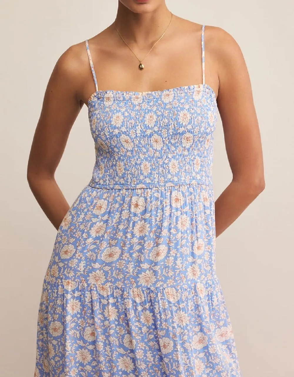 Women Boho Floral Long Cami Dress Spaghetti Strap Cut Out Maxi Dress Backless Tiered Flowy Summer Beach Dresse