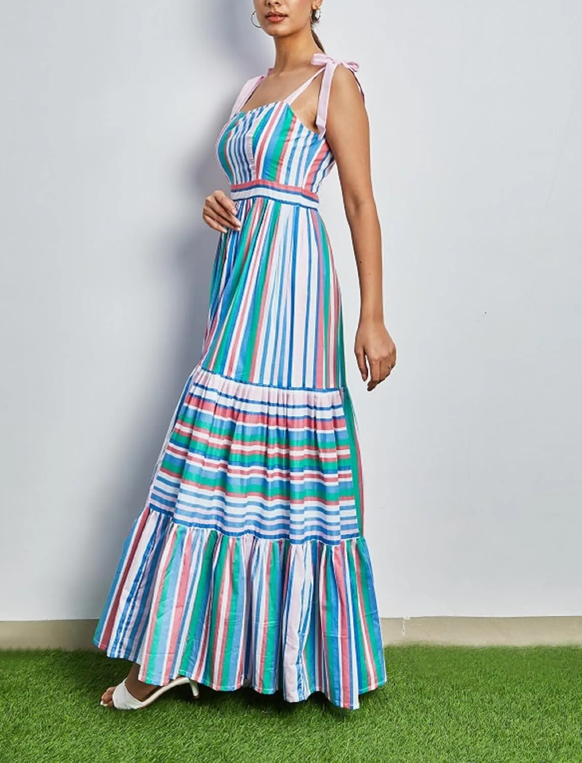 Women Striped Maxi Dress Tie Shoulder Strap Tiered Sundress Boho Flowy Sleeveless Long Dress Summer Beach Dress