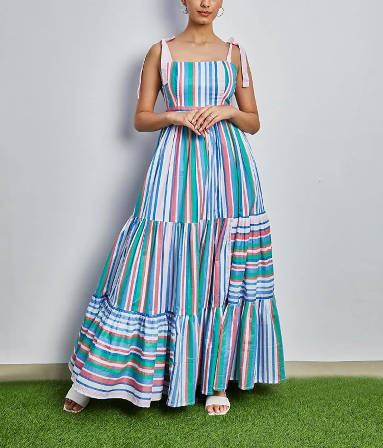 Women Striped Maxi Dress Tie Shoulder Strap Tiered Sundress Boho Flowy Sleeveless Long Dress Summer Beach Dress